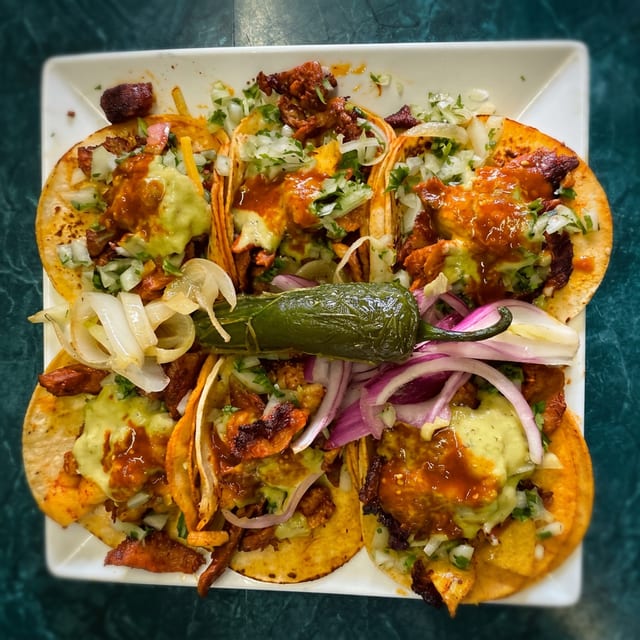 Tacos Grandes.